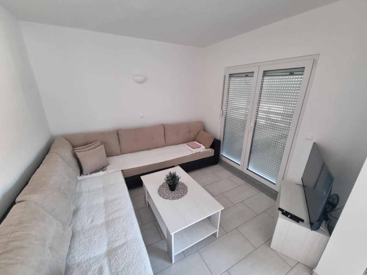 Apartman Telalovic Nečujam Dış mekan fotoğraf