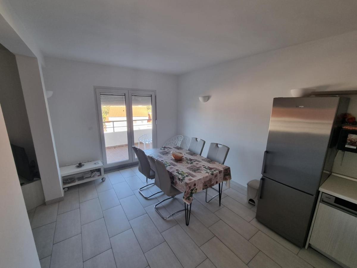 Apartman Telalovic Nečujam Dış mekan fotoğraf